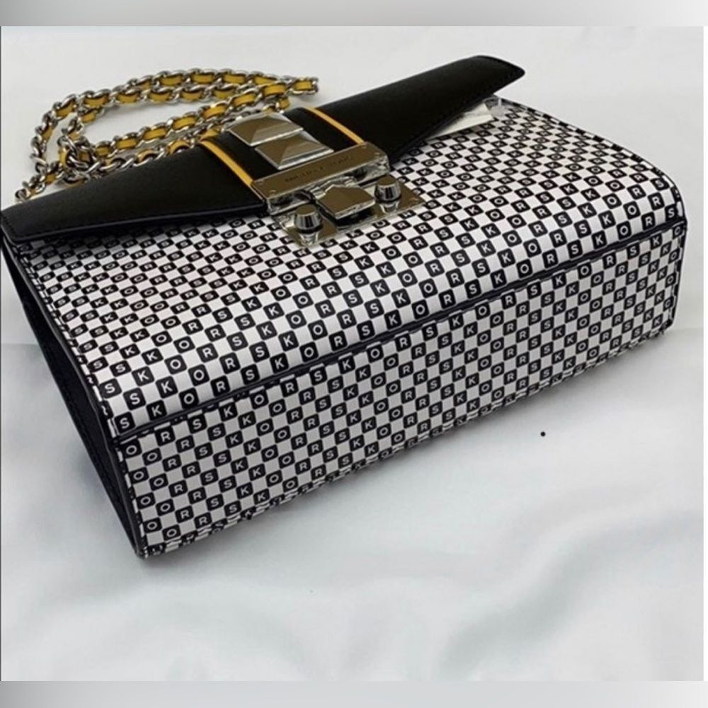 NWT MK New York City Rose Medium Flap Should - Picture 11 of 11